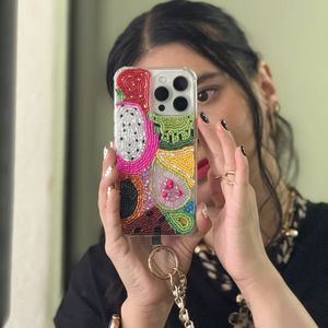 เคสโทรศัพท์มือถือใส TPU ประดับลูกปัดแก้วรูปหัวใจสตรอว์เบอร์รี่หลากสีสัน งานแฮนด์เมด ป้องกันด้านหลัง - Product Image 3