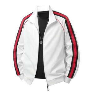 Chaqueta Deportiva Cortavientos para Hombre, Cuello Alto, Cierre de Cremallera, Color Negro y Rojo, Chaqueta Deportiva con Bloques de Color - Product Image 2