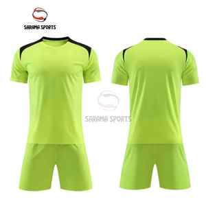 Uniformes de Fútbol Clásicos Personalizados al por Mayor de Fábrica, Conjuntos de Camisetas de Fútbol con Degradado en Stock, Uniforme de Equipo - Product Image 1