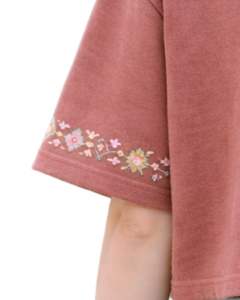 เสื้อยืดครอปผู้หญิงสีชมพูอมเทา ปักลายดอกไม้ แขนสั้น สไตล์ลำลอง แฟชั่น ผ้าคอตตอนผสม เนื้อนุ่ม เสื้อผู้หญิงสำหรับฤดูร้อน ขายส่งขายปลีก - Product Image 6