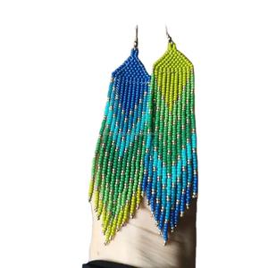 ต่างหูทำด้วยมือสำหรับผู้หญิงและเด็กผู้หญิงดูคลาสสิกหลายสีเครื่องประดับแฟชั่นที่ดีที่สุดต่างหูลูกปัดปักจากอินเดีย - Product Image 2