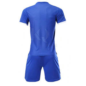 ชุดฟุตบอลกีฬาแอคทีฟ โพลีเอสเตอร์ น้ำหนักเบา ระบายอากาศได้ดี แห้งเร็ว สำหรับการฝึกซ้อมทีม การแข่งขัน และการใช้งานประจำวัน  รับสกรีนโลโก้ - Product Image 2