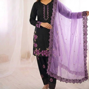 Nuevo Traje Salwar Farshi Reversible para Mujer, Diseño de Moda para Fiestas, con Material de Seda y Bordado con Lentejuelas - Product Image 1