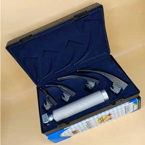 Laryngoscope conventionnel standard Macintosh à 4 lames (0-1-2-3) – Ensemble de poignées et lames réutilisables pour adultes – LAPA-7330712-11-4 - Product Image 3