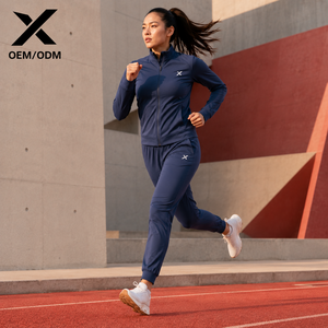 Chándal Deportivo de Verano para Mujer con Logotipo Personalizado X Sports City, OEM, Color Sólido, Cierre Completo, Cuello Alto, Ropa Deportiva Transpirable - Product Image 4