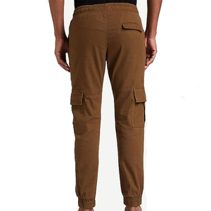 Pantalones cargo para hombre, elegantes y funcionales, con bolsillos con cremallera seguros y cordón ajustable a un precio razonable. - Product Image 2