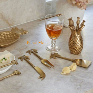 Ensemble de 3 couteaux à fromage en laiton antique martelé, couteaux à fromage Palmera, ensemble de 3 - Product Image 4