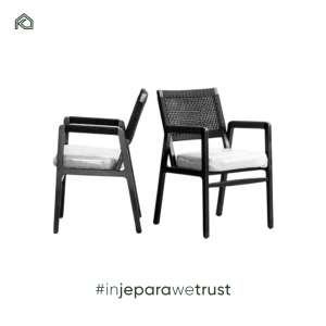 Chaises de salle à manger modernes en bois massif avec dossier en rotin pour usage extérieur dans les cafés et les patios - Product Image 3