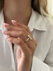 Anillo de Compromiso y Boda de Lujo con Diamante Cultivado en Laboratorio de Corte Marquesa de 1.5 CT, Chapado en Oro de 14K, con Engaste de Garras, para Mujer - Product Image 3