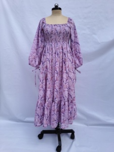 Vestido de Algodón con Estampado Floral Lavanda para Mujer, Cuello Cuadrado, Manga Abullonada, Dobladillo con Volantes, Vestido Informal para Uso Diario - Product Image 1