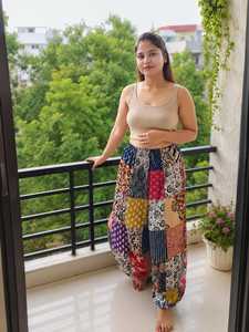 Pantalon Harem Patchwork Bohème à Jambes Larges, Style Kantha, pour Festival, Détente, Bohème, Hippie, Fait Main à Jaipur - Product Image 3