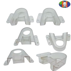 ขวดพลาสติกแบบกำหนดเองที่ทนทาน พร้อมบริการ OEM ODM สำหรับอุตสาหกรรมต่างๆ - Product Image 1