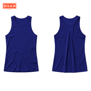 เสื้อกล้ามทรง Racerback แบบกำหนดเองสำหรับผู้หญิง เสื้อกล้ามกีฬาเรียบง่ายสำหรับผู้หญิง ผู้ผลิตเสื้อกล้ามออกกำลังกายแบบกำหนดเอง เสื้อสำหรับออกกำลังกายและฝึกซ้อม - Product Image 4