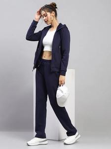 Ensemble de survêtement bleu marine personnalisé pour femme – Hoodie zippé et pantalon de jogging – Tenue de sport athlétique, entraînement, fitness, décontractée et active - Product Image 6