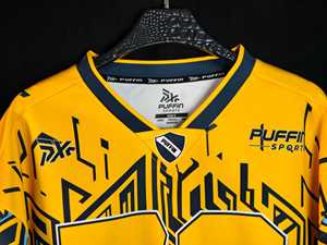 Maillot de football NFL sportif personnalisé PUFFIN SPORTS pour homme, manches courtes, épaules tombantes, motif géométrique, col en V, séchage rapide, coupe classique - Product Image 3