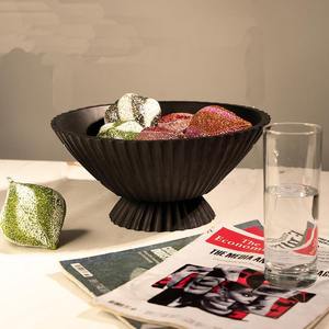 Cuenco de Madera de Mango Estilo Vintage con Diseño Tallado a Mano para Exhibición de Frutas o Decoración del Hogar, Base de Pedestal, Suministro de Fábrica - Product Image 5