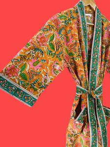 Robe kimono en coton orange faite à la main, style bohème, robe de chambre florale, paréo de plage pour femme, cadeau pour demoiselle d'honneur - Product Image 5