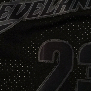 Camiseta de Baloncesto Sublimada Personalizada, Uniformes de Equipo Transpirables de Malla, Camisetas de Baloncesto sin Mangas de Secado Rápido para Hombres y Jóvenes - Product Image 5