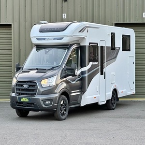 Autocaravana de lujo de primera calidad para viajes al aire libre, diseñada para caminos difíciles con comodidades modernas y construcción duradera. - Product Image 2