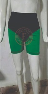 Shorts de licra de nailon premium con cintura elástica en contraste personalizada para yoga - Product Image 1