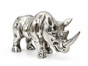Figurine de rhinocéros en argent poli, sculpture d'animal détaillée, décoration de table de luxe, art animalier, cadeau pour la maison - Product Image 1