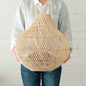 โคมไฟระย้าไม้ไผ่หวายสานด้วยมือจากช่างฝีมือโป๊ะไฟเป็นมิตรต่อสิ่งแวดล้อมทนทานต่อสิ่งแวดล้อมจากเวียดนาม - Product Image 5