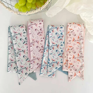 Écharpe en soie de luxe à imprimé floral, motif peint, pour femme, longue, fine, à nouer comme ruban pour poignée de sac, foulard de printemps, bandeau pour cheveux - Product Image 1