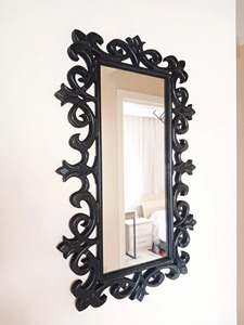 Elegante Espejo de Pared Largo Verde para Balcón y Jardín, Crea una Atmósfera Refrescante en Áreas de Spa y Bienestar, de la India - Product Image 3