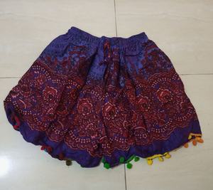 Pantalones cortos con cuentas y estampado de seda para mujer de estilo bohemio, ropa de playa Bohemia con cintura baja y característica transpirable - Product Image 6