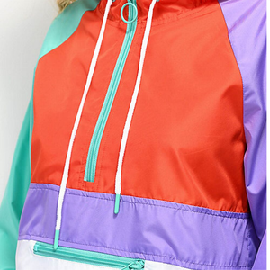 Veste coupe-vent pour femme à blocs de couleur, à capuche, manches longues, style racer, légère, en polyester, pour le printemps - Product Image 4