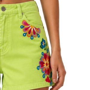 Shorts de Mezclilla con Estampado Floral Verde Lima para Mujer, Cintura Alta, Casuales, de Verano, Personalizados con Bordado, Fabricante OEM de Moda - Product Image 4
