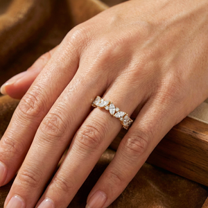 Anillo de Diamantes Creados en Laboratorio, Diseño Único, 3.22 Quilates, Corte Redondo y Marquesa, Oro de 14K/10K, Diseño Ligero, Anillo de Boda, Regalo de Aniversario - Product Image 1