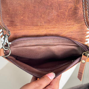 ¡Novedad de 2025! Bolso bandolera y de hombro elegante de cuero con herramientas manuales pequeñas para mujer a la moda al por mayor, bolsos de cuero de vaca con pelo - Product Image 6
