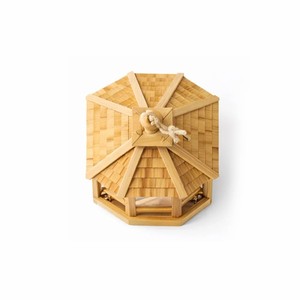 Bamboo Slat Open Bird Feeder Tray with Pagoda Roof - Wholesale - Product Image 2