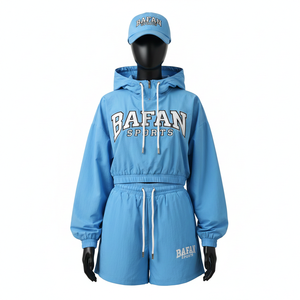 Ensemble court coupe-vent en nylon polyester premium, tissu léger tissé, bleu ciel, sweat à capuche et short avec logo personnalisé appliqué, grandes tailles - Product Image 6