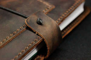 Étui de luxe vintage en cuir pour carnet de notes, rechargeable, avec support d'écriture, protection pliable, classique NBC-0076 - Product Image 5