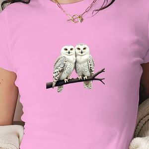 Hiboux des neiges sur une branche t-shirt court mode femme - Product Image 2