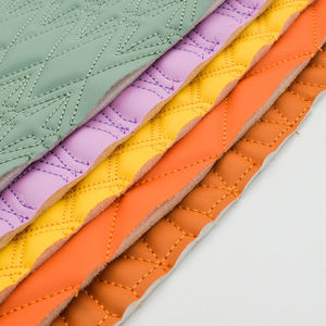 Tissu matelassé en PVC brodé pour tapis de siège de voiture, en mousse et éponge, avec broderie en cuir - Product Image 3