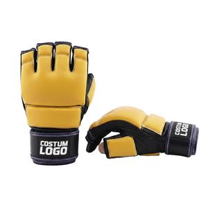 Gants de grappling MMA professionnels en cuir noir, mitaines de sparring fortement rembourrées pour l'entraînement aux arts martiaux et les sports de combat - Product Image 5