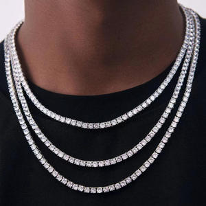Collier tennis de luxe pour femme en argent 925 plaqué rhodium avec moissanite taille brillant rond sertie en canal sur chaîne serpent, pour le quotidien - Product Image 4