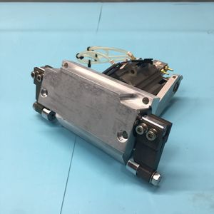 AMAT 0010-70162 Conjunto, Actuador de Válvula de Fenda, Mejorado - Equipo y Piezas de Semiconductores de Confianza de Legado Global - Product Image 1