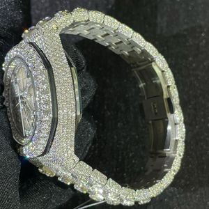 Montres classiques unisexes hip-hop artisanales personnalisées avec diamants Moissanite VVS1, bracelet en acier inoxydable, affichage analogique mécanique - Product Image 2