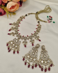 Designer Antique Gold Plated Kundan <b>Necklace</b> Set Bead Drops <b>Statement</b> <b>Necklace</b> Set with Matching Drop Earrings For Wedding Party - Product Image 3