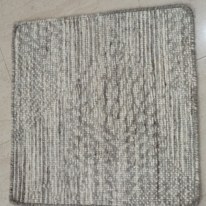 Tapis en laine de Nouvelle-Zélande noué à la main - Product Image 2