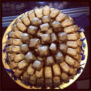 Elegant <b>Heart</b> Shaped Sweets Tray | Premium <b>Chocolate</b> Gift Box Display | Durable Countertop Food Serving Tray For Home Decor - Product Image 2