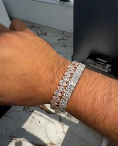 Pulsera de Plata de Ley 925 con Moissanita en Forma de Pera, Regalo Perfecto para Aniversario y Boda - Product Image 1