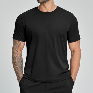 เสื้อยืดออกกำลังกายคุณภาพสูงสำหรับผู้ชายไซส์ใหญ่ แห้งเร็ว ระบายอากาศดี เหมาะสำหรับเล่นกีฬา ฟิตเนส วิ่ง และสวมใส่ลำลอง - Product Image 1