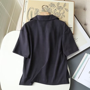 เสื้อเชิ้ตผู้ชายผ้าลินินผสมฝ้าย ระบายอากาศดี สีพื้น ลำลอง คอวี แขนยาว ไซส์ใหญ่ ทรงหลวม ใส่สบายสำหรับฤดูร้อน - Product Image 3