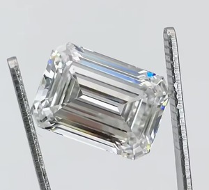 Exportateur de diamants cultivés en laboratoire en Inde, diamants en vrac certifiés IGI, taille émeraude, vente en gros - Product Image 1