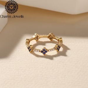แหวนหมั้นเพชรโมอิสซาไนต์ทรงคุชชั่นชุบทองคำ 22k เงินสเตอร์ลิง Charm_Jewells ประดับเพชรแบบหนามเตย รับรองโดย IGI น้ำหนัก 3 กรัม สำหรับทั้งชายและหญิง - Product Image 1